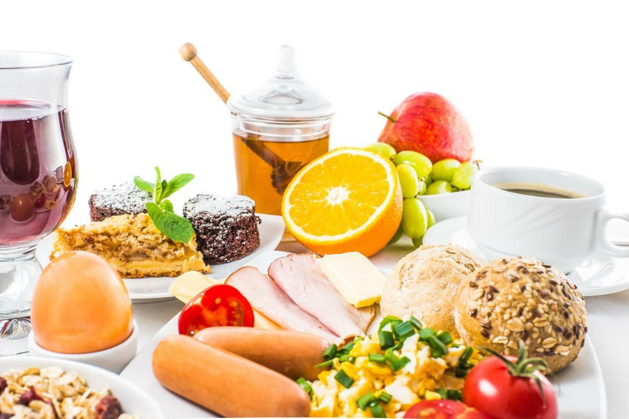 Hotel Restauracja Caspar 옐레니아구라 외부 사진